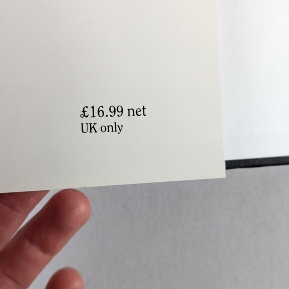 Queen Victoria´s Grandchildren hardcover book - Picture 3 of 14